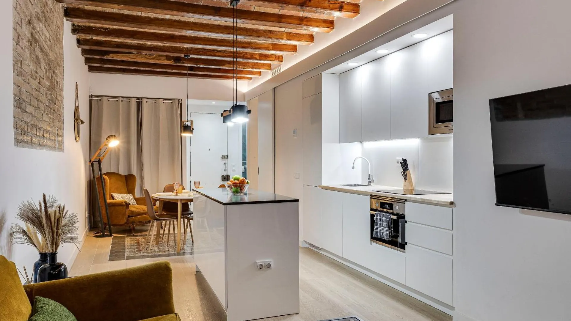 Inveiba Rental Apartments location